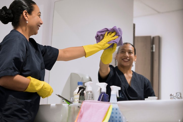 Be Thankful for a Clean House This November, Hire a Professional Cleaner in Anthem, NV!